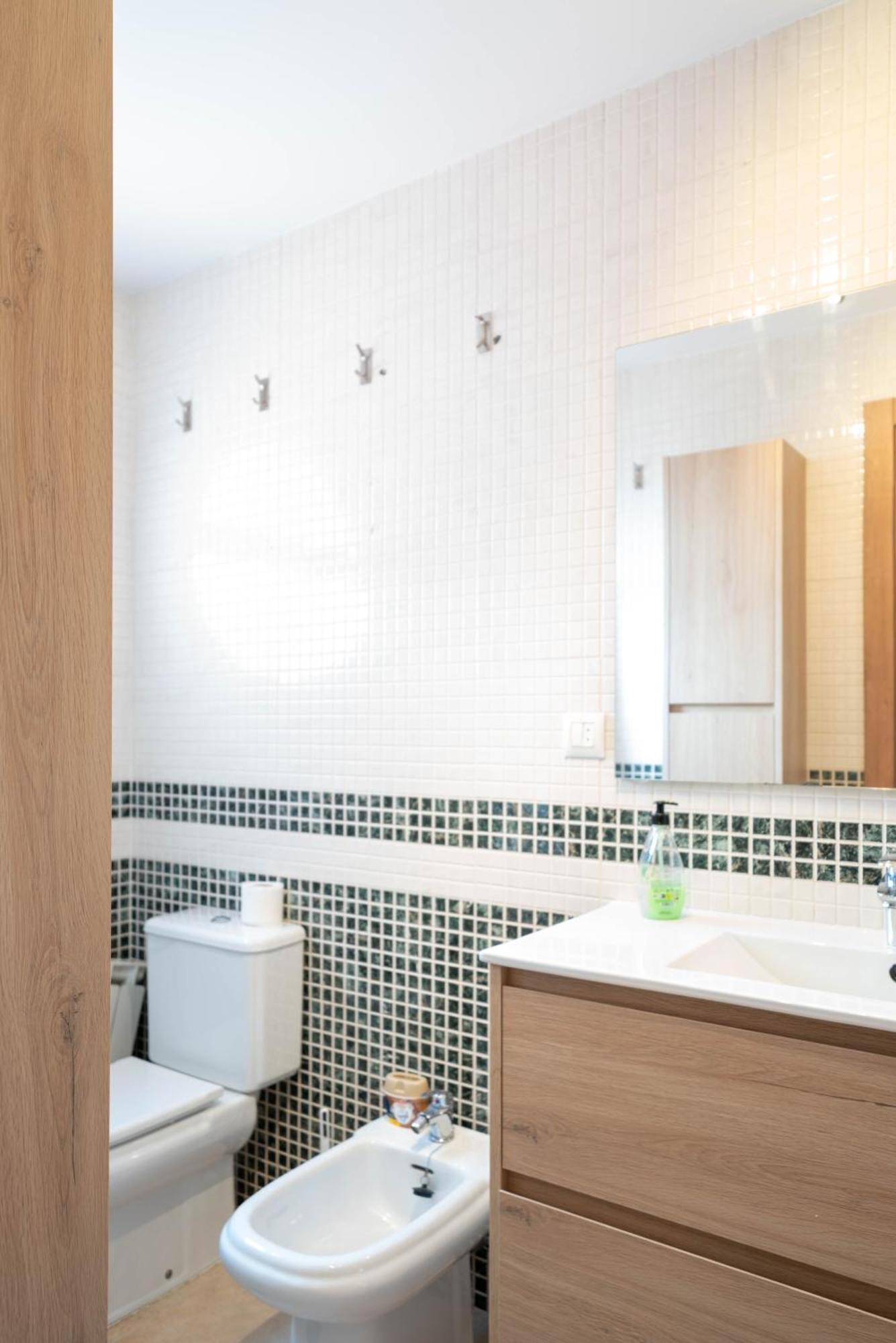 Apartamentos Go- Chalet Calera, Parking Gratuito Аройо де ла Енкомиенда Екстериор снимка